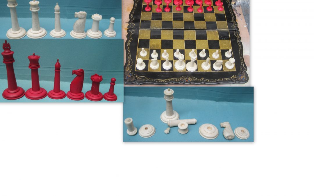 Late 19th century Chinese Staunton chess set
